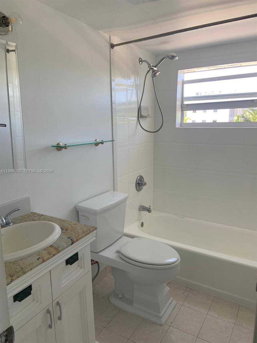 360 Meridian Avenue 4C — photo 11