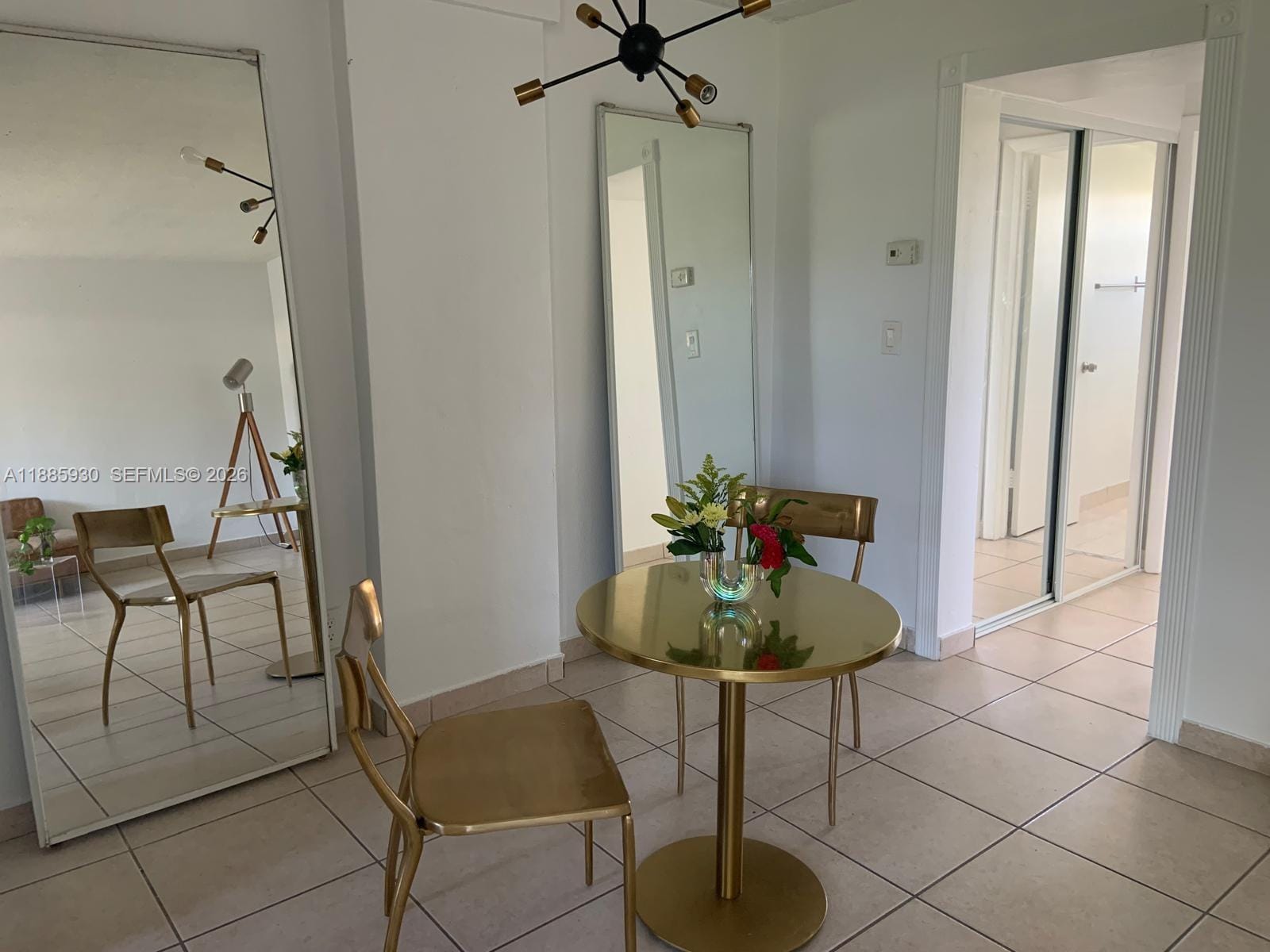360 Meridian Avenue 4C — photo 6