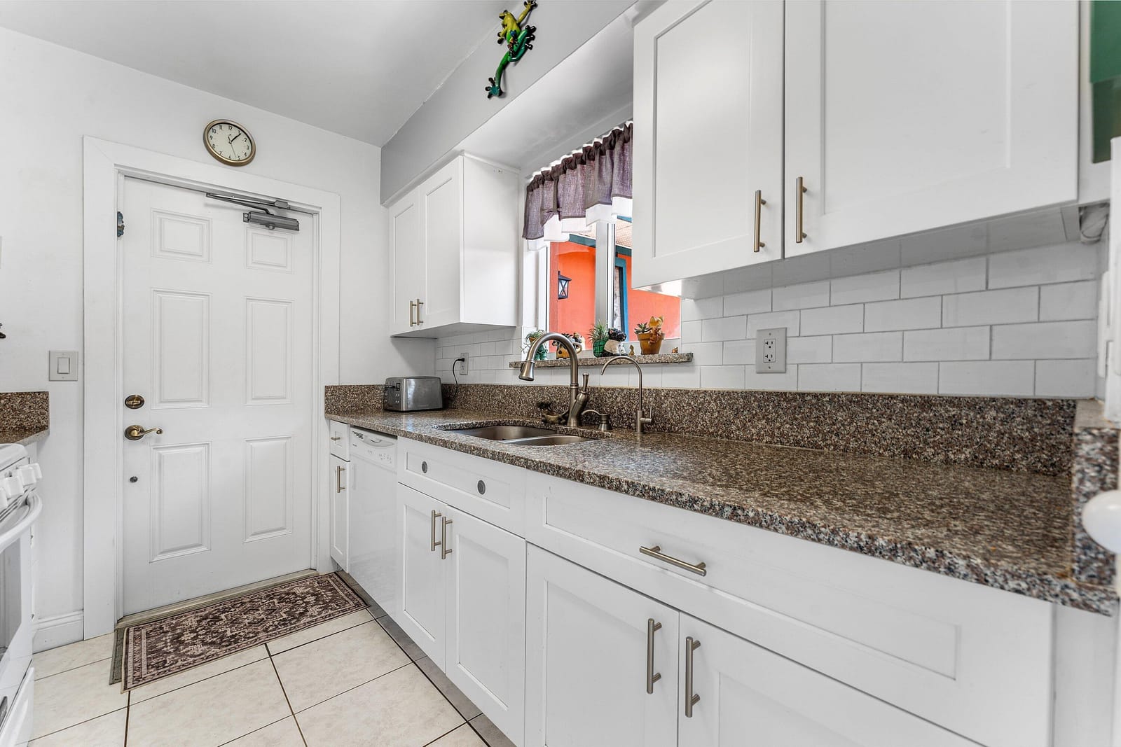 1503 Shirley Court — photo 10