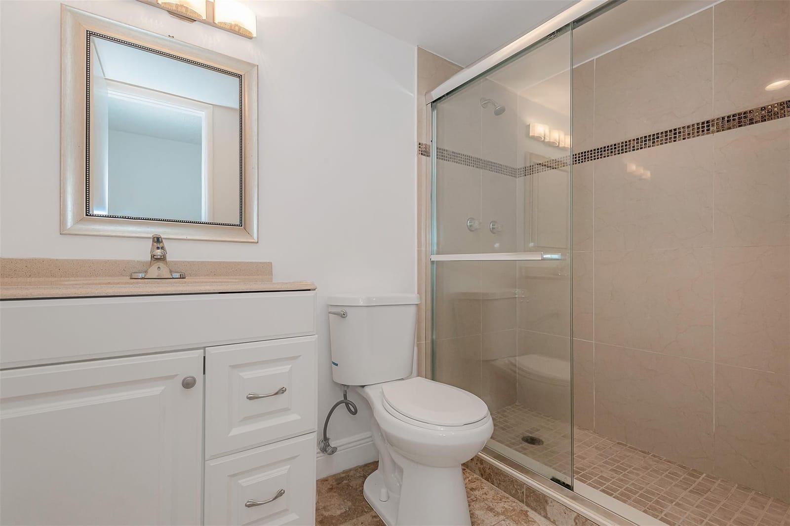 2307 S Cypress Bend Drive 108A, Pompano Beach, FL 33069 photo 24
