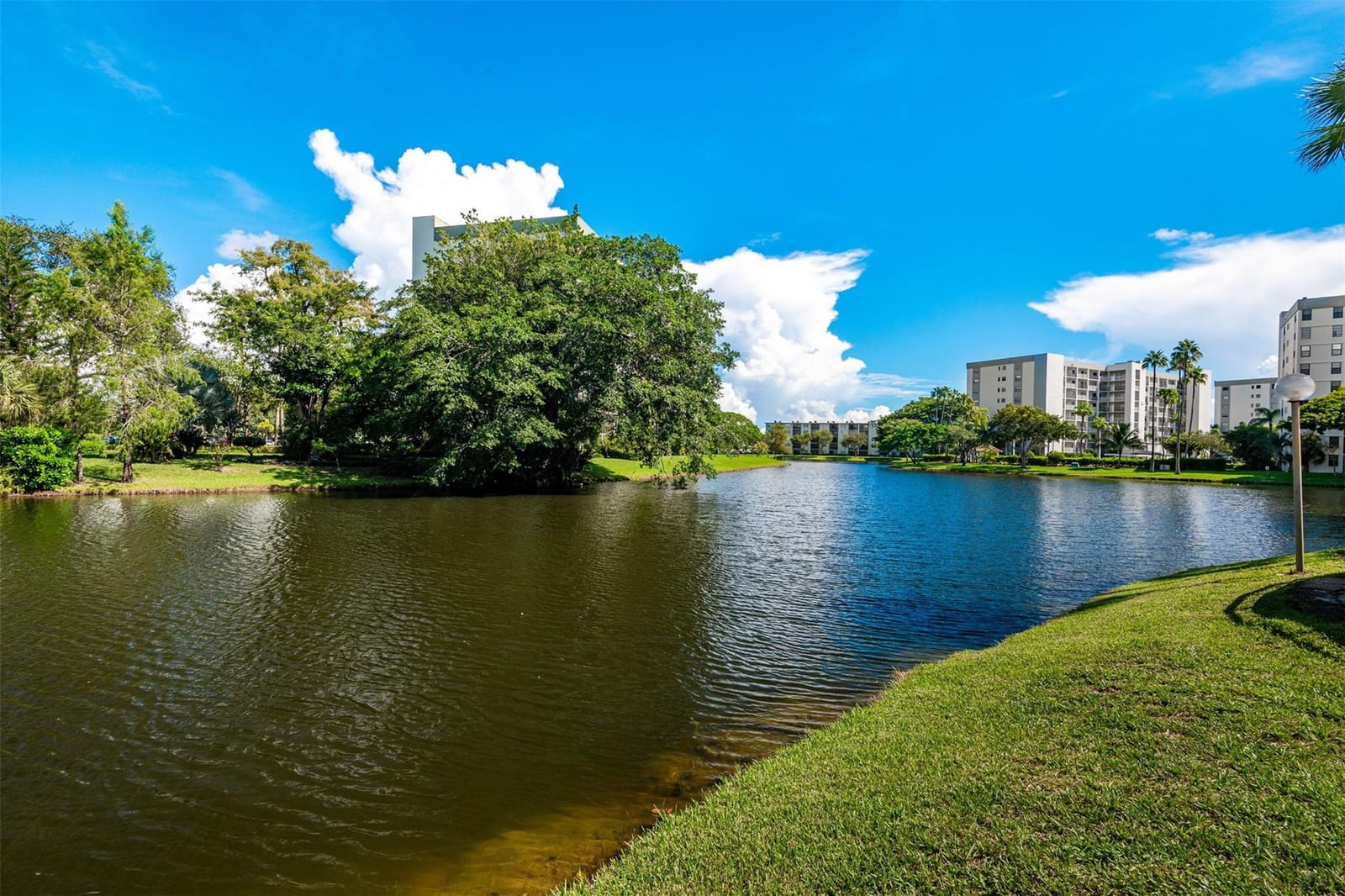 2307 S Cypress Bend Drive 108A, Pompano Beach, FL 33069 photo 28