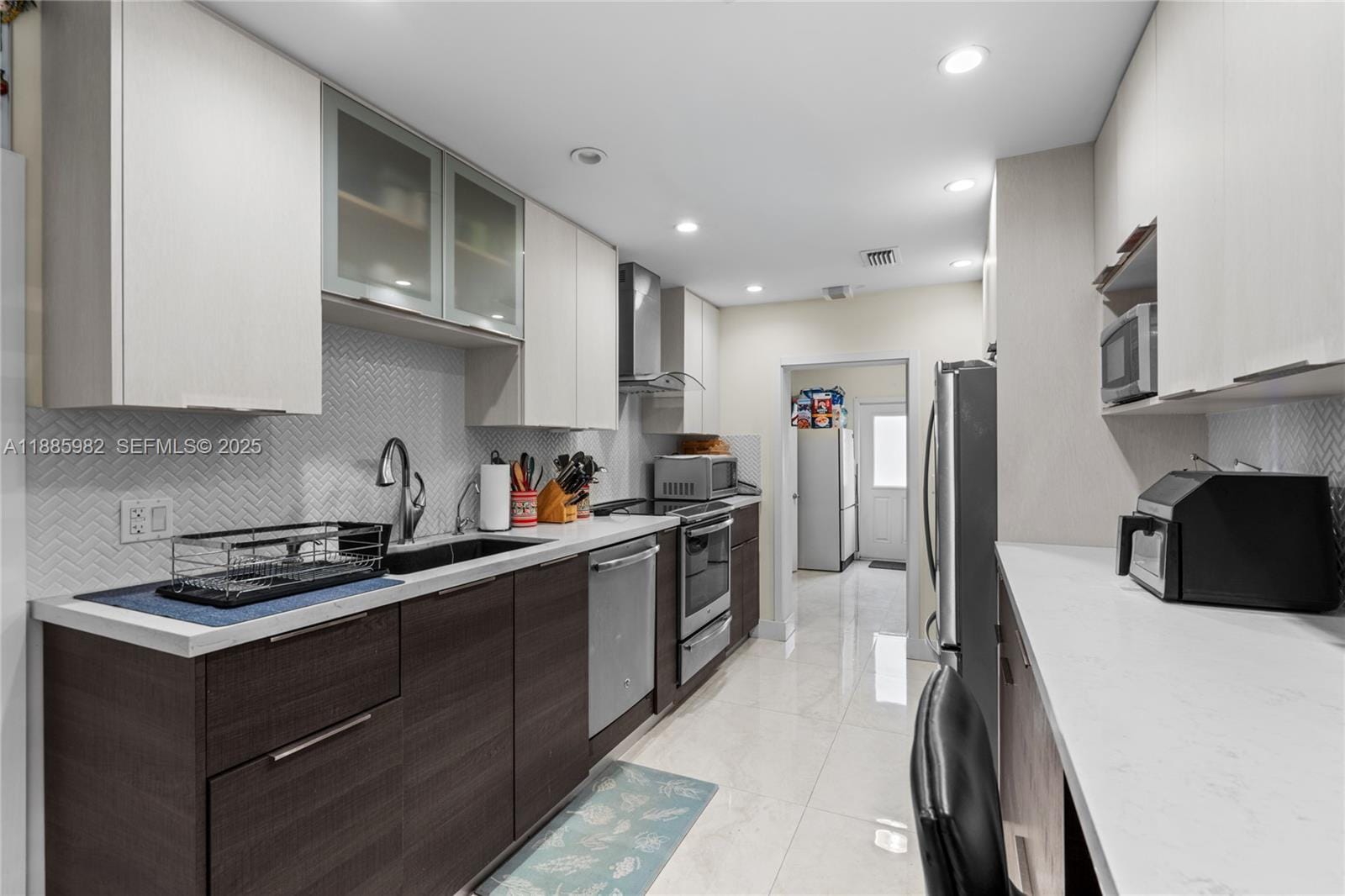 5430 W 14th Avenue, Hialeah, FL 33012 photo 12