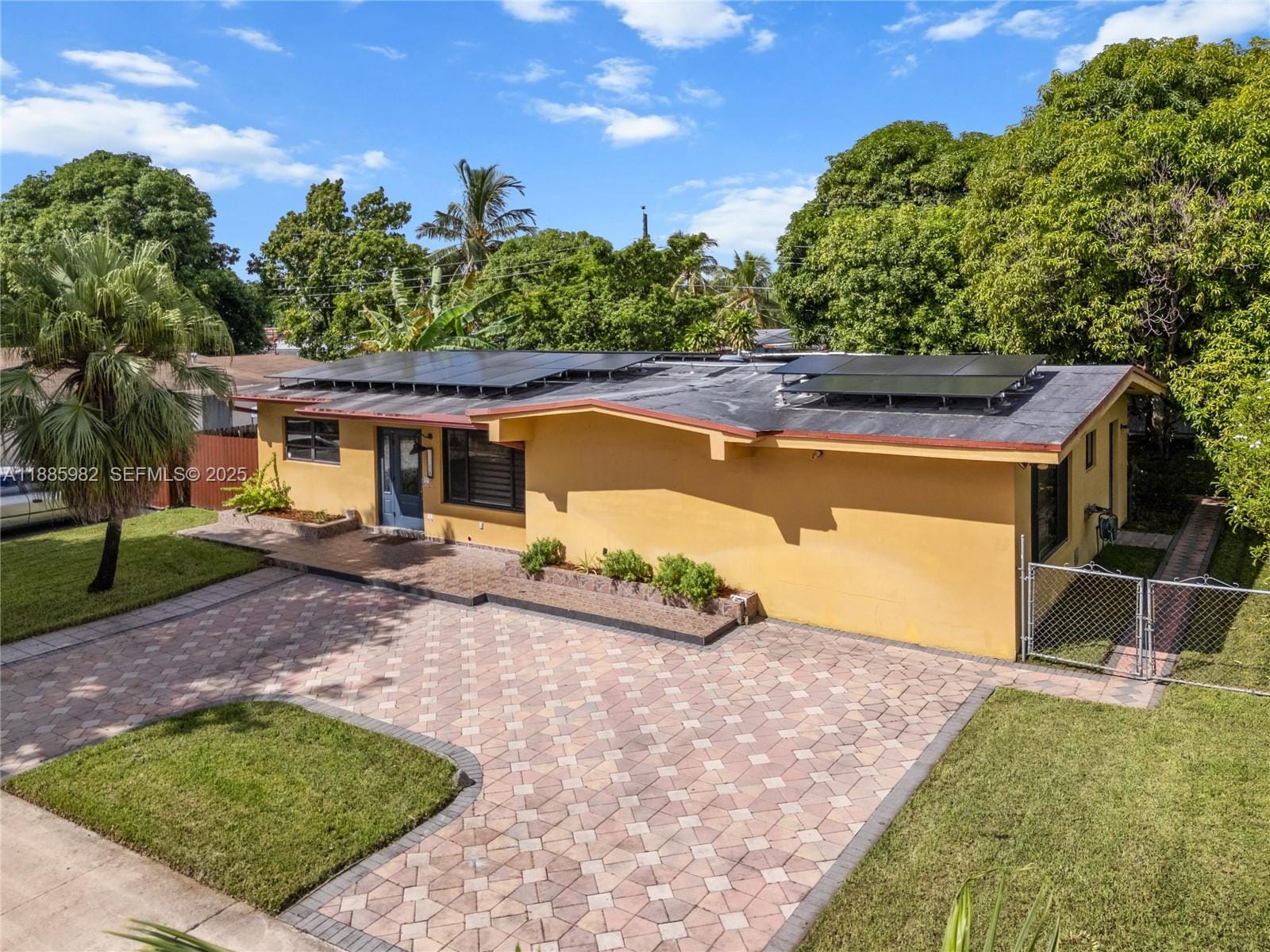 5430 W 14th Avenue, Hialeah, FL 33012 photo 4