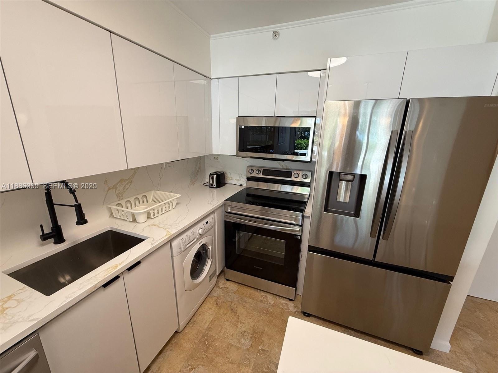 1500 Bay Road 122S — photo 9