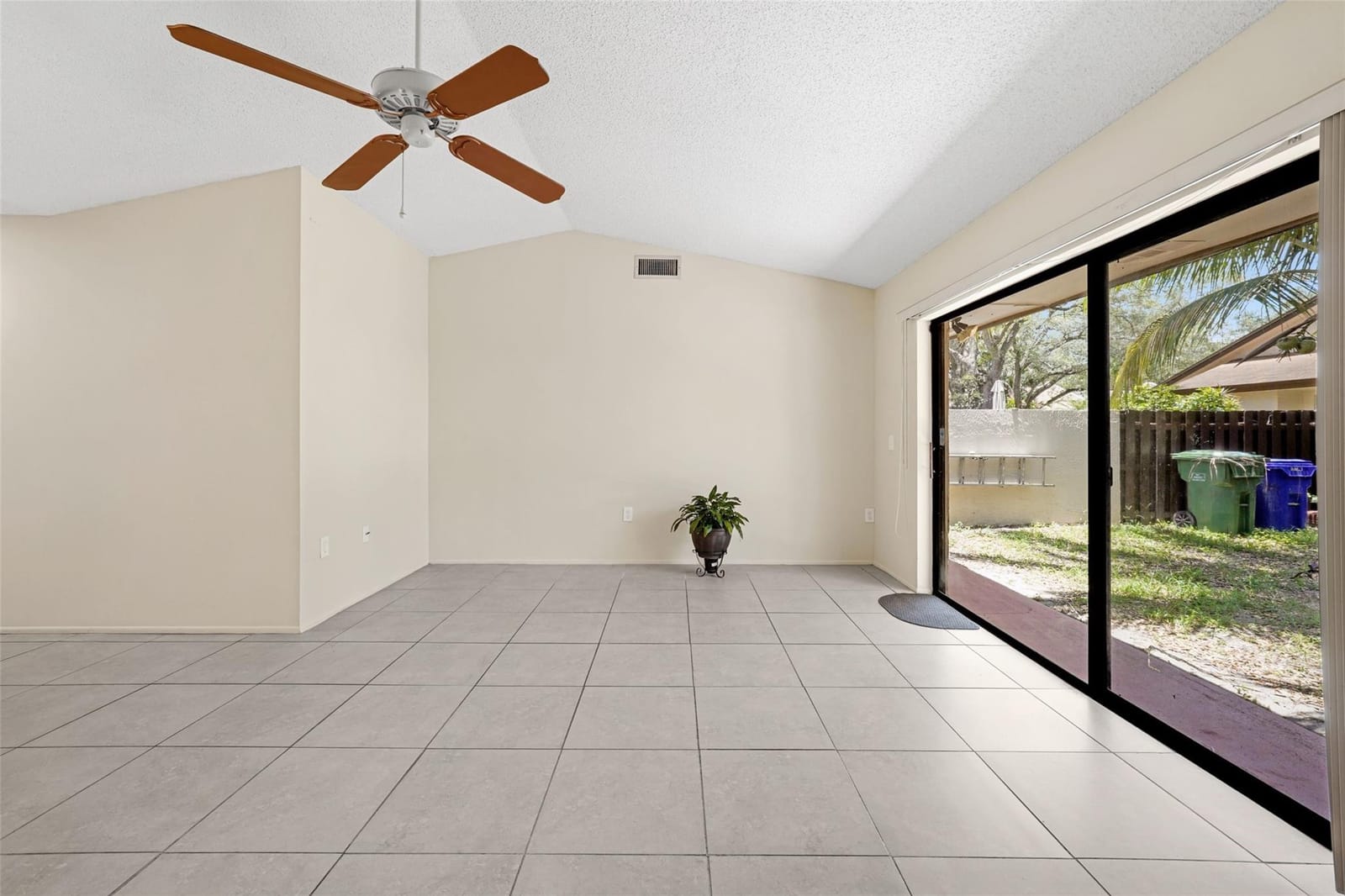 9637 NW 15th Court — photo 3