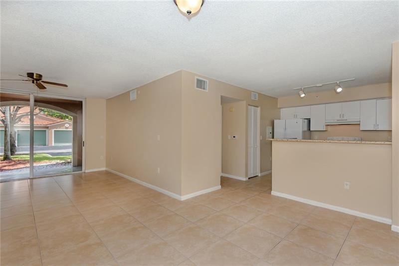 4836 State Road 7 101 — photo 4