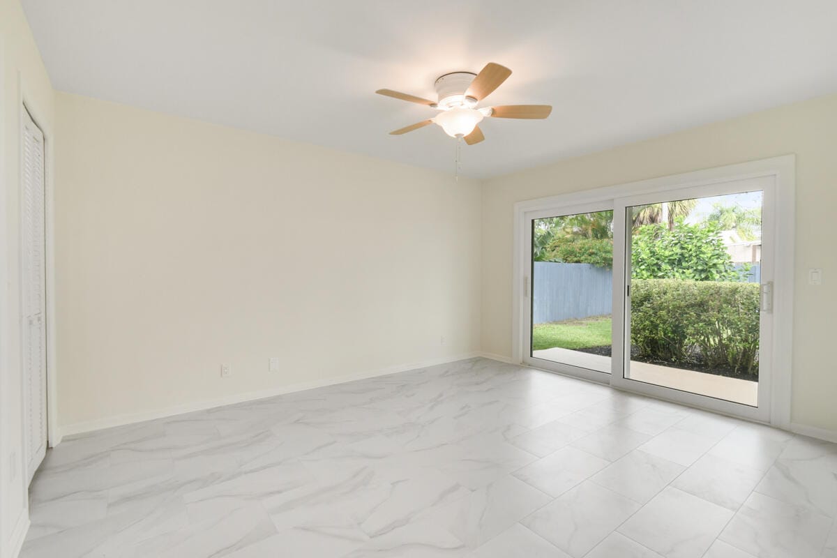 8121 SE Helen Terrace, Hobe Sound, FL 33455 photo 18