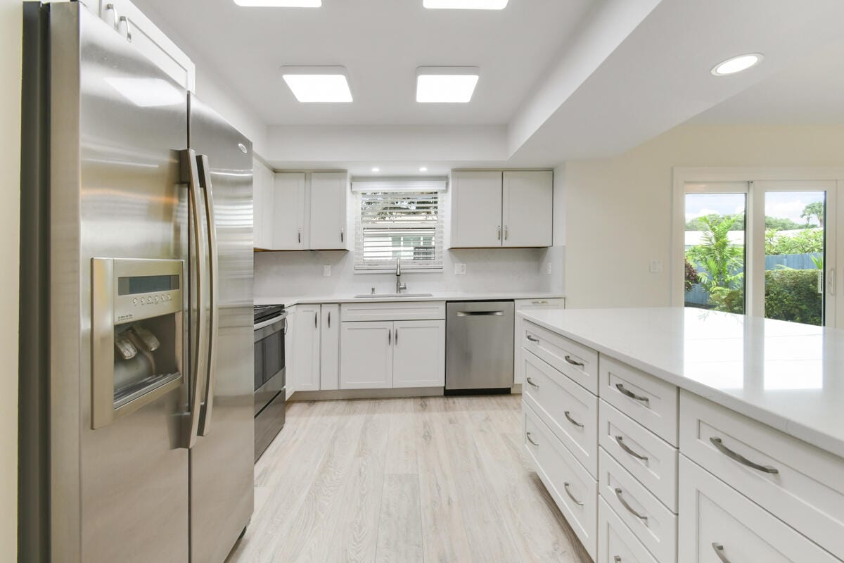 8121 SE Helen Terrace — photo 7