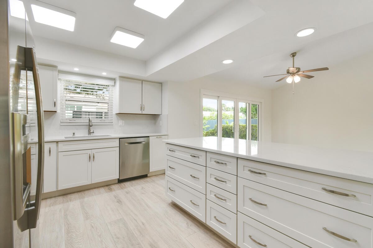 8121 SE Helen Terrace — photo 10