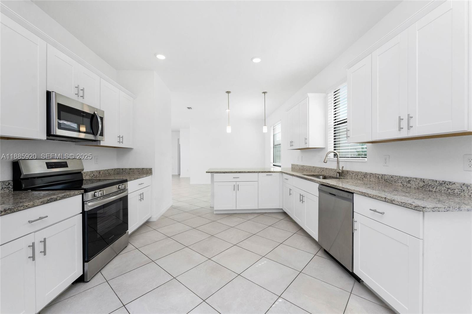 16851 Cayo Key Drive — photo 6