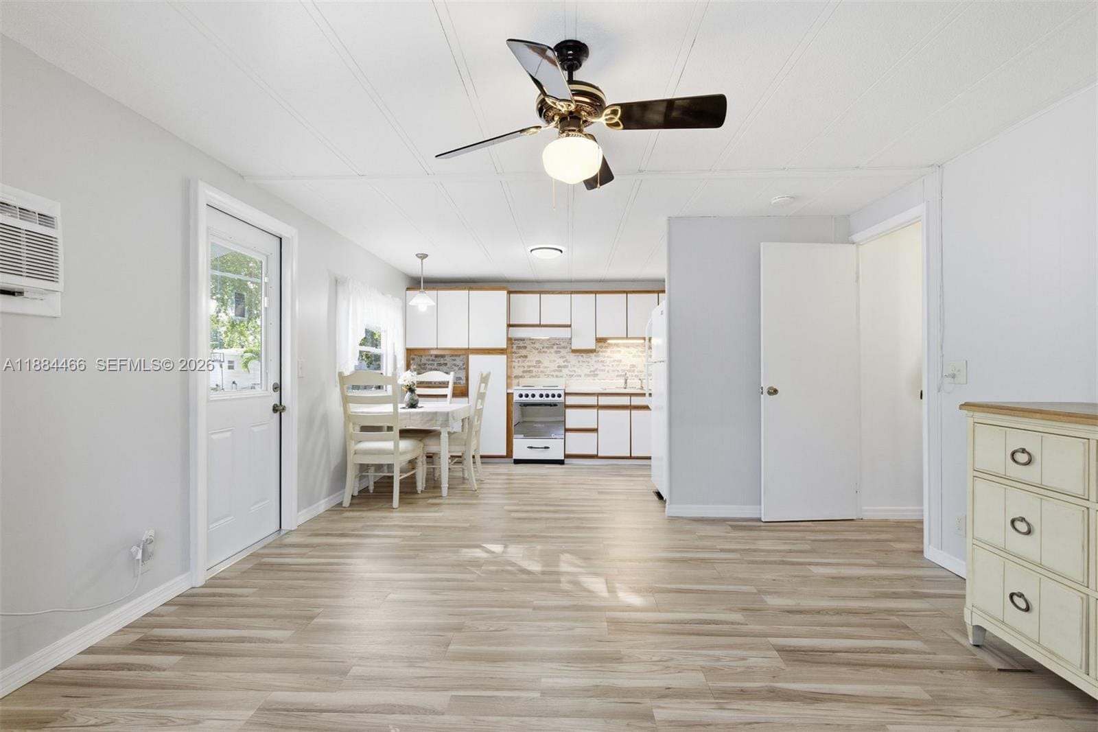 5720 Lakeshore Drive, Dania Beach, FL 33312 photo 15