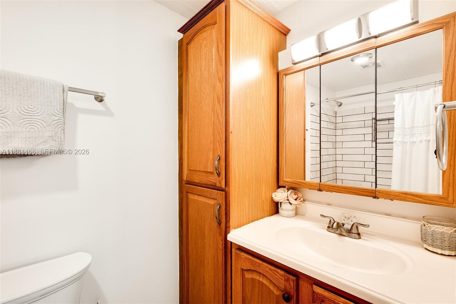 5720 Lakeshore Drive, Dania Beach, FL 33312 photo 20