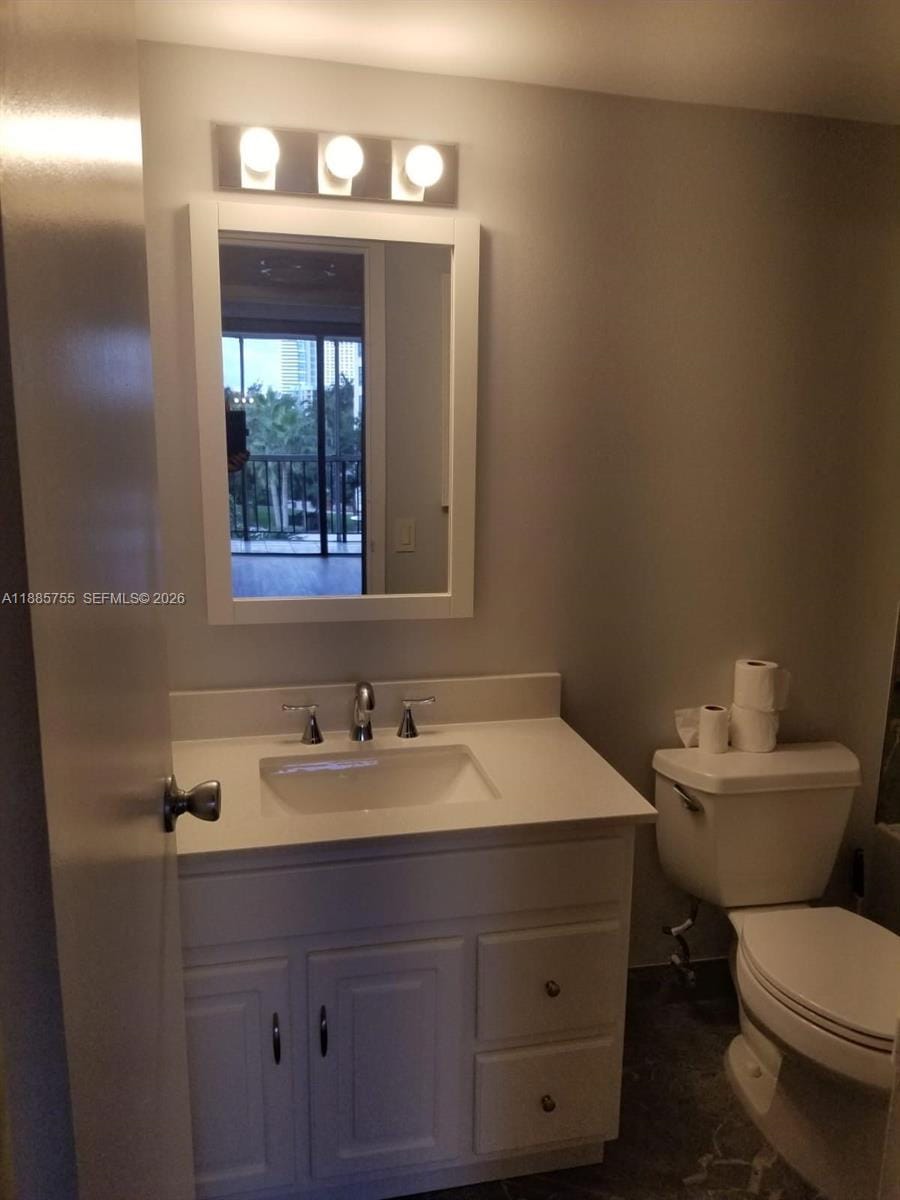 501 E Three Islands Boulevard 417 — photo 9