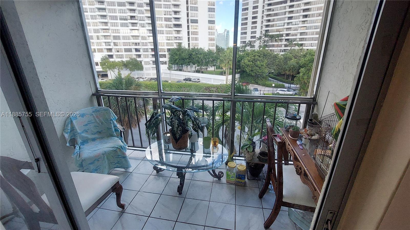 501 E Three Islands Boulevard 417, Hallandale Beach, FL 33009, Hallandale Beach