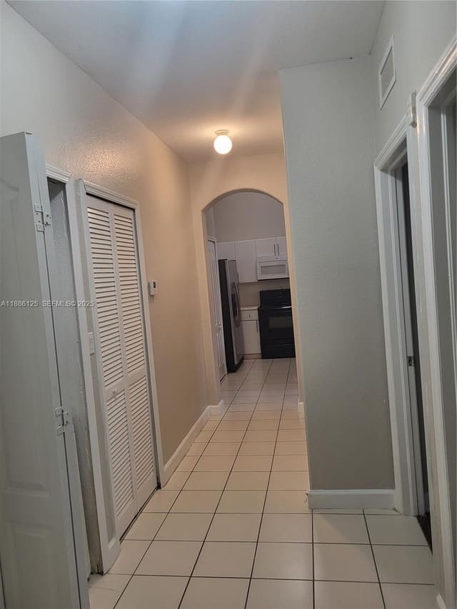 1662 SE 27th Drive 202, Homestead, FL 33035
