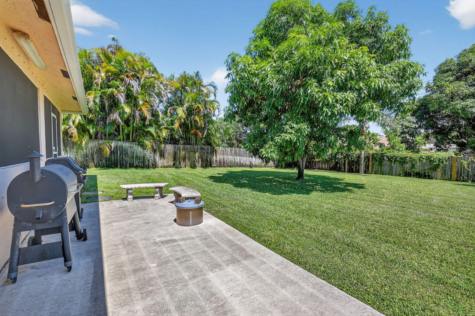 1216 NW 8th Court, Boynton Beach, FL 33426 photo 12