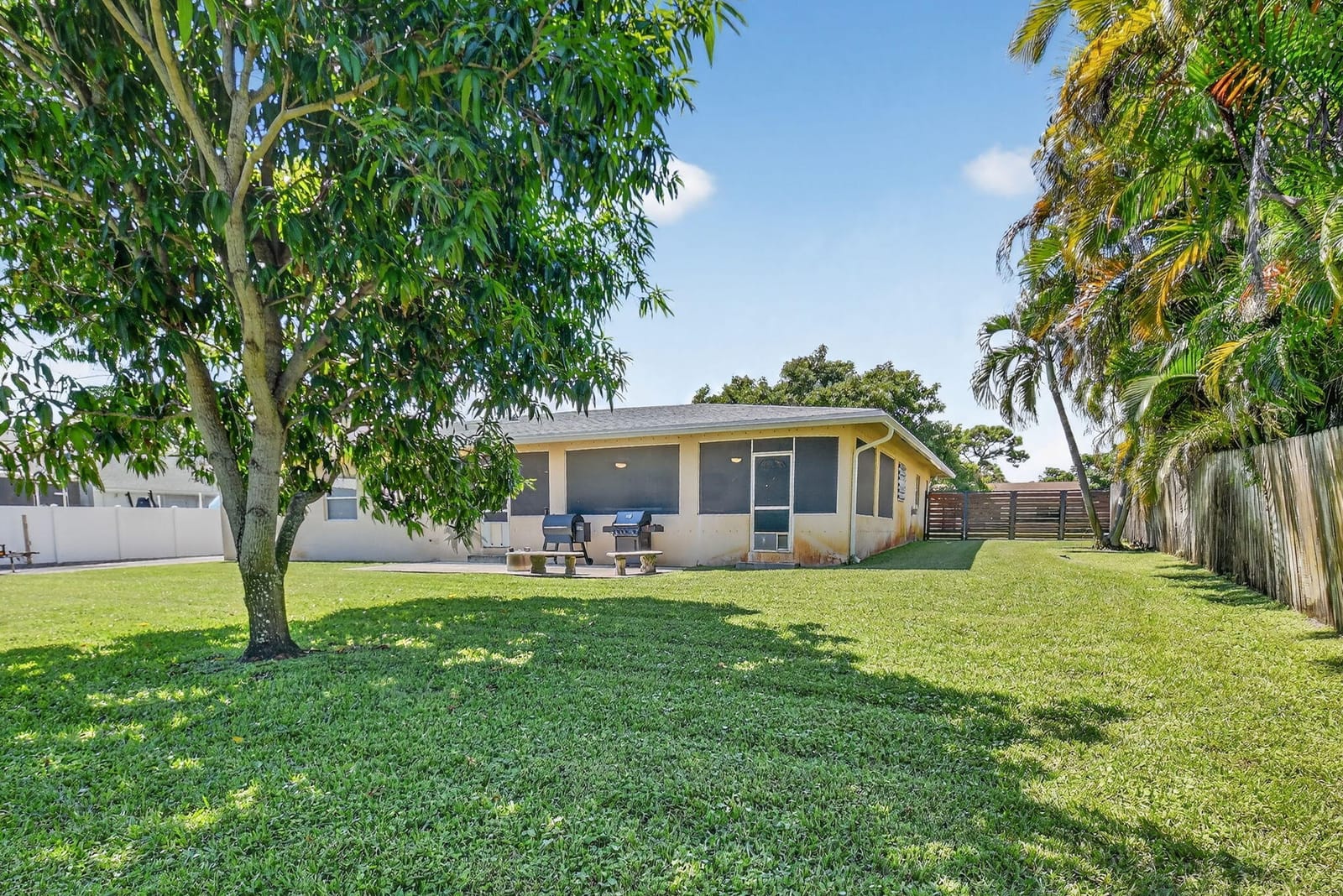 1216 NW 8th Court, Boynton Beach, FL 33426 photo 8