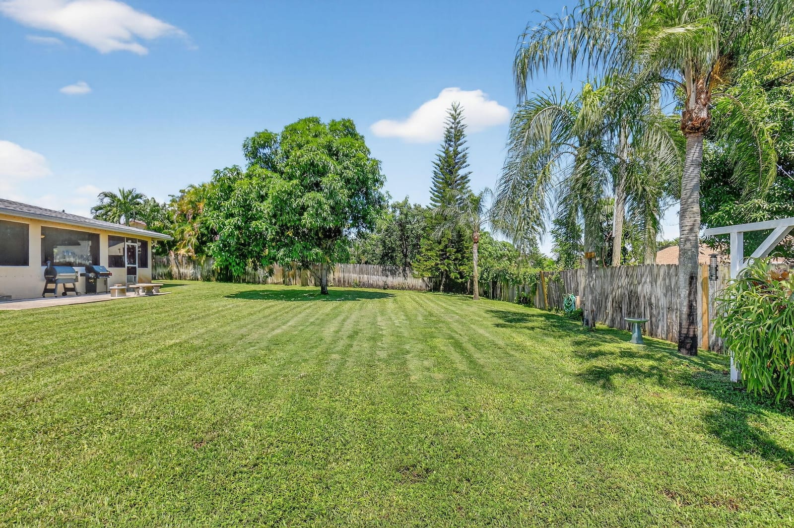 1216 NW 8th Court, Boynton Beach, FL 33426 photo 9