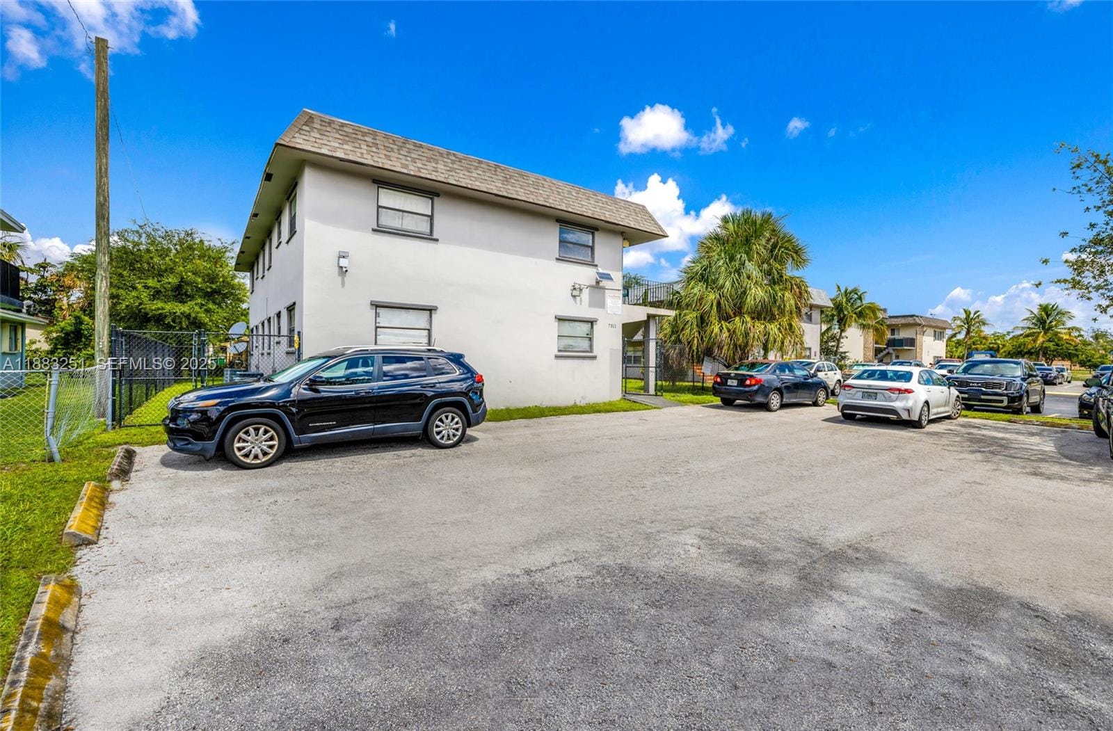 7311 NW 37th Street — photo 3