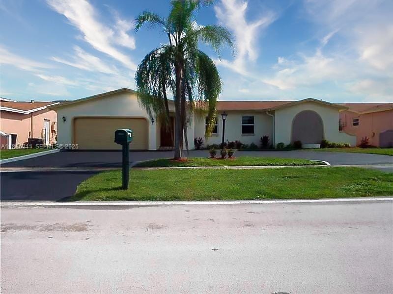 2600 NW 105th Lane, Sunrise, FL 33322