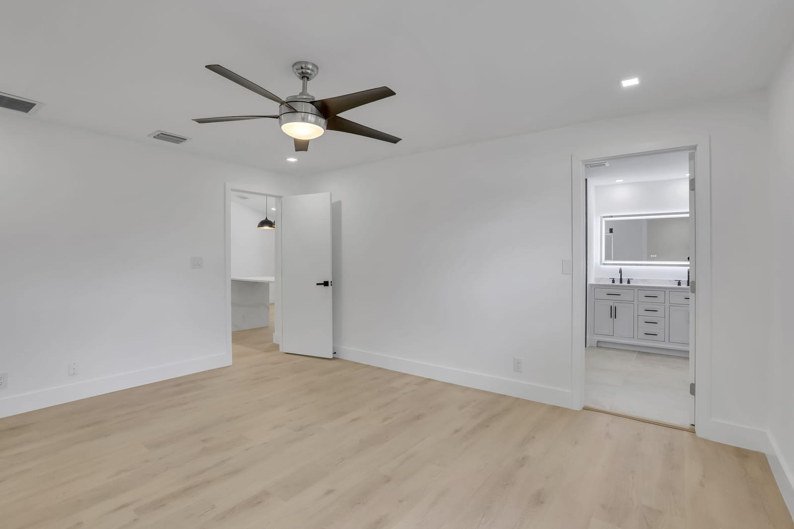 5456 Sunrise Boulevard, Delray Beach, FL 33484 photo 17