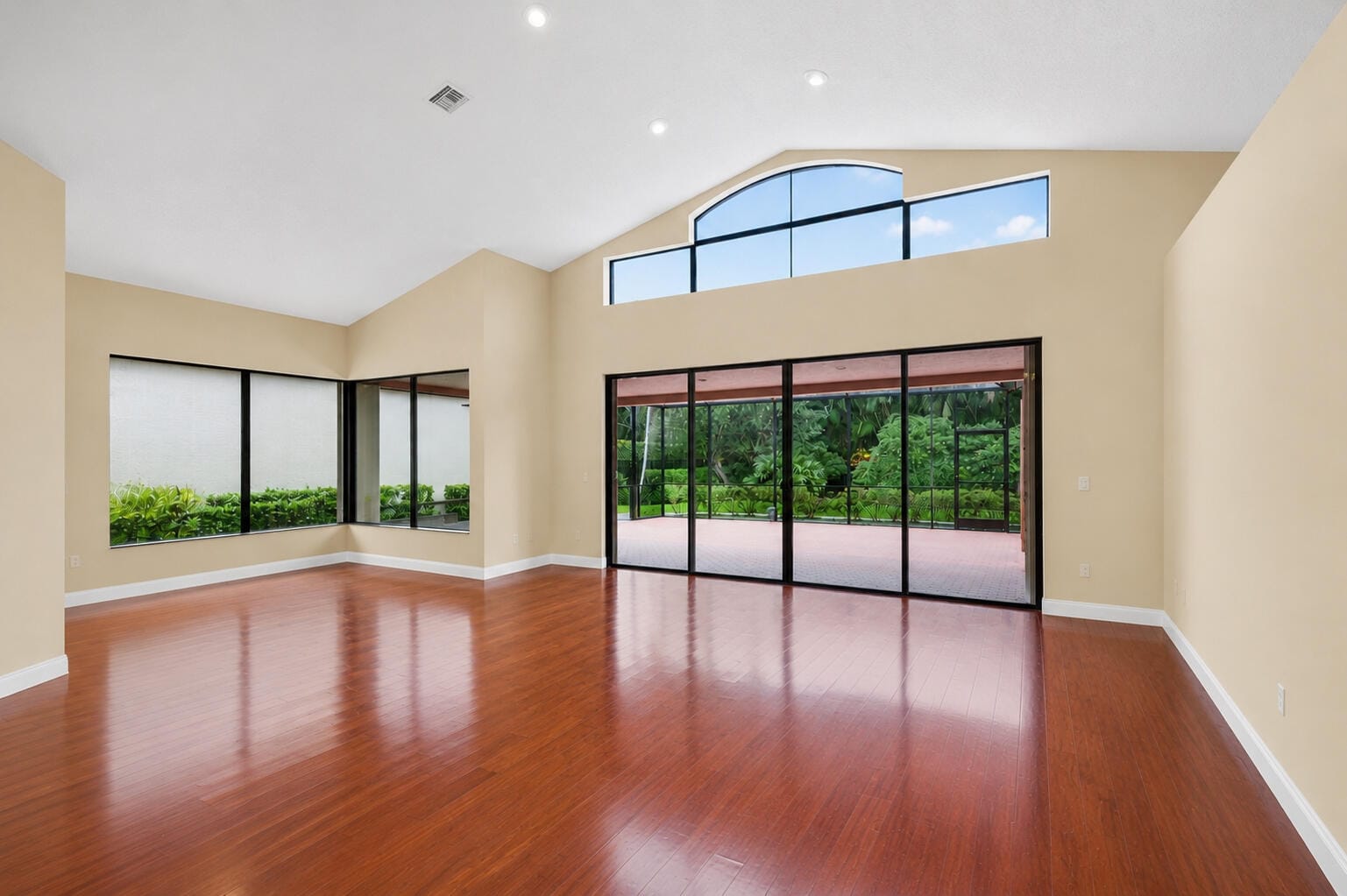 10091 Dover Carriage Lane — photo 4