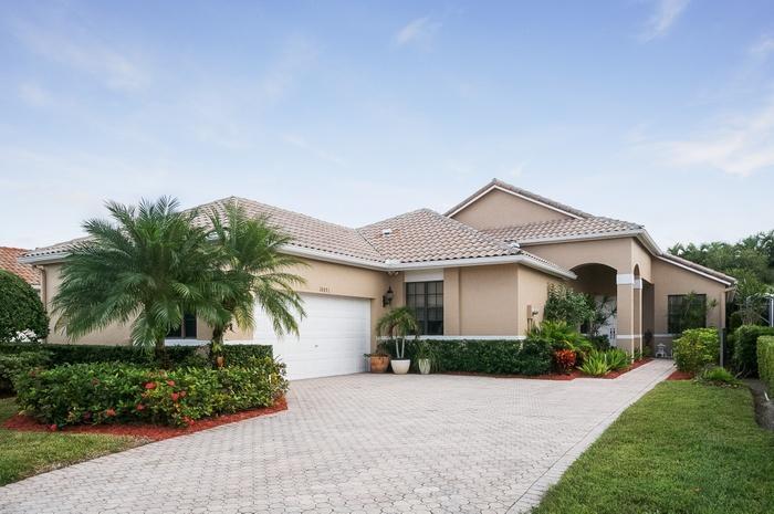 10091 Dover Carriage Lane, Lake Worth, FL 33449, Lake Worth