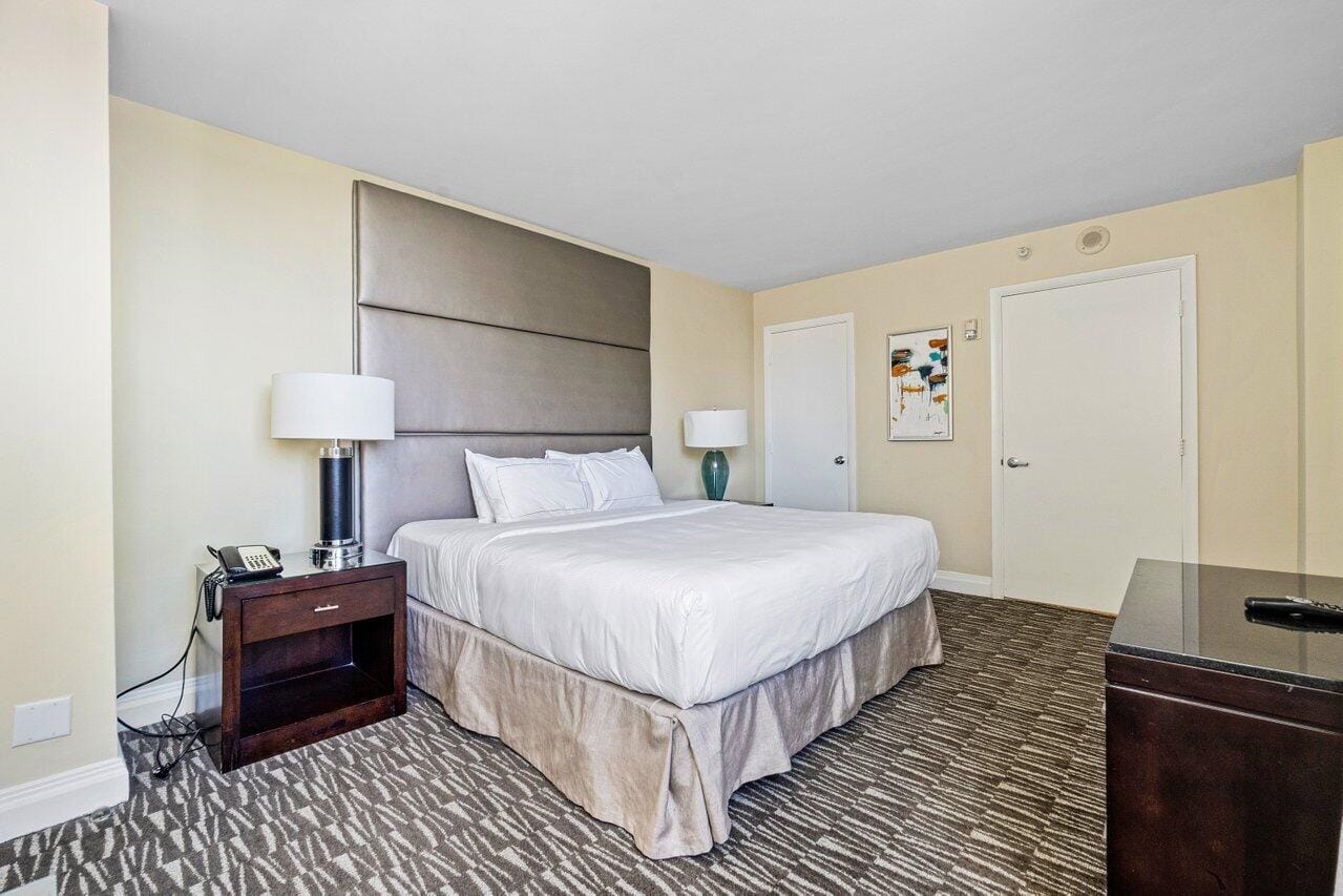 2670 E Sunrise Boulevard 1202, Fort Lauderdale, FL 33304 photo 16