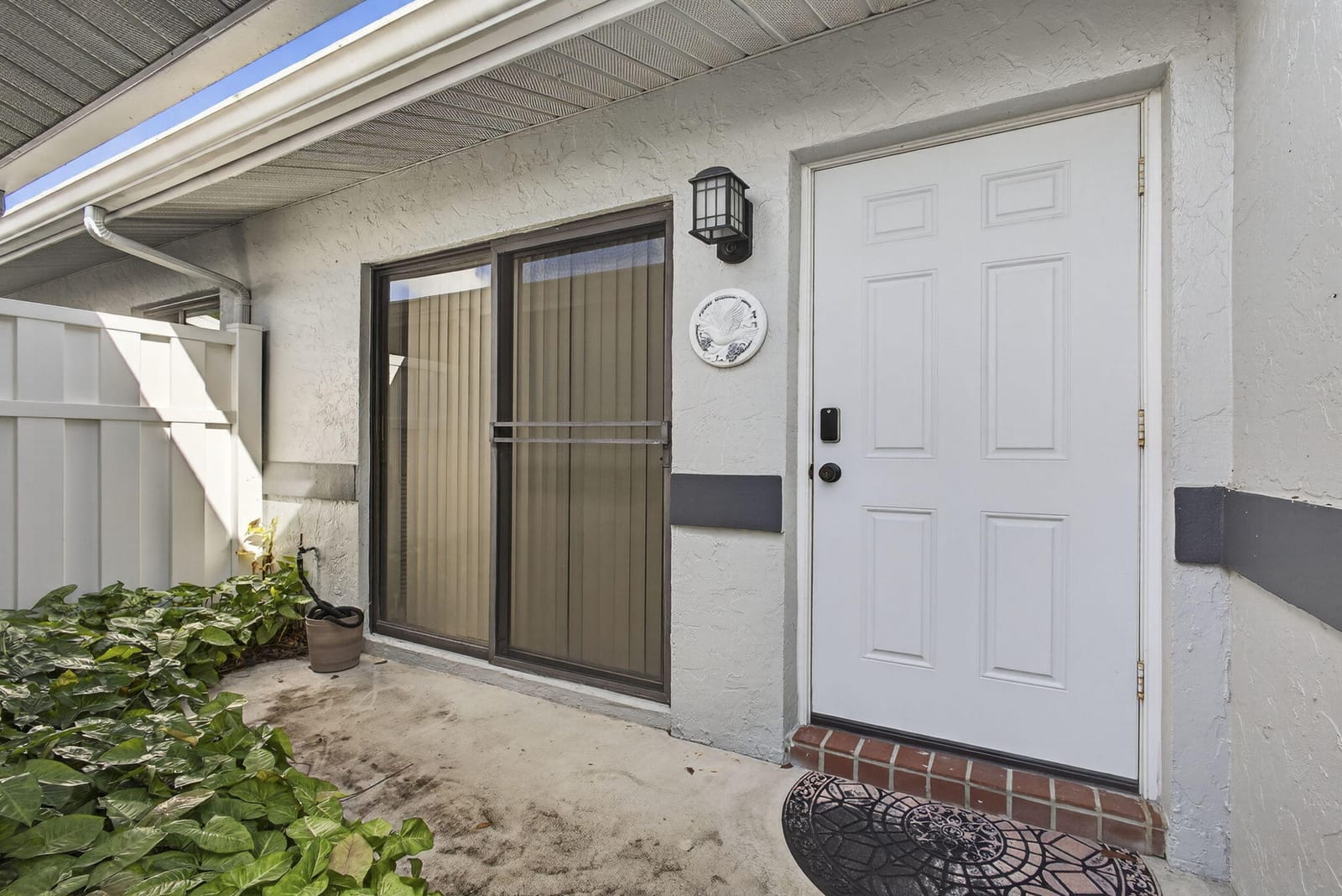 2641 Gately Drive W 2404, West Palm Beach, FL 33415 photo 6