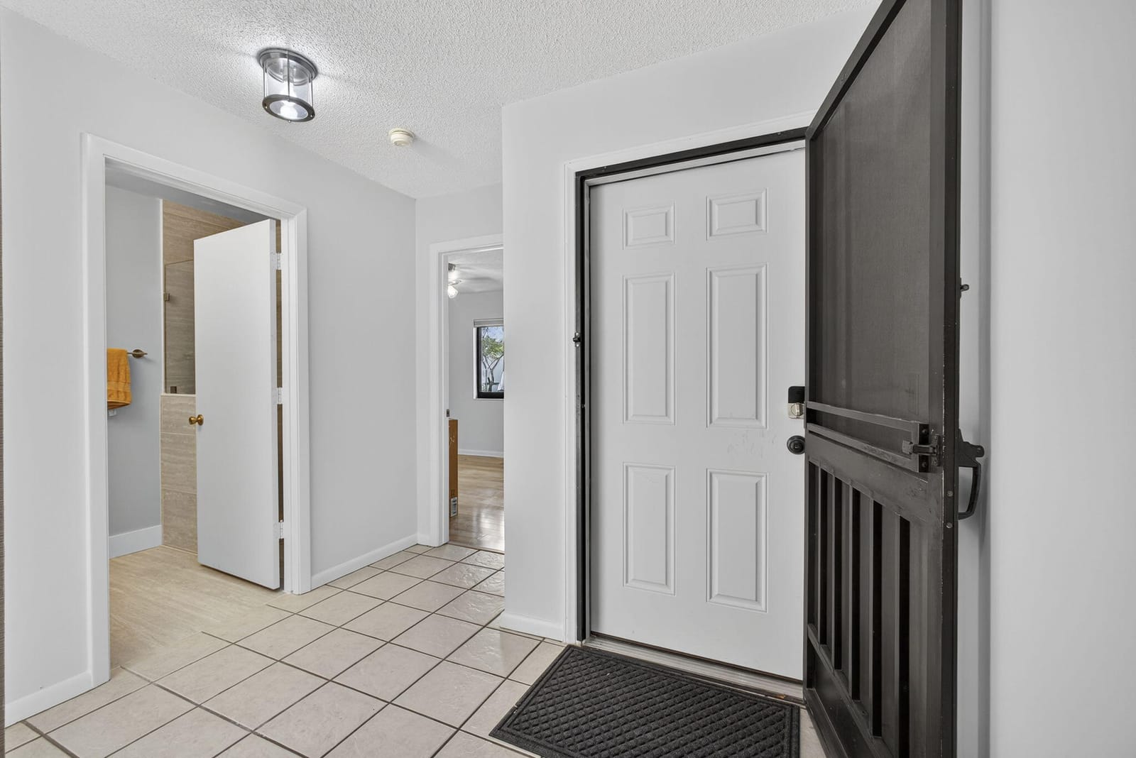 2641 Gately Drive W 2404, West Palm Beach, FL 33415 photo 7