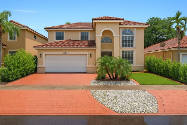 16454 SW 103rd Lane, sold in Forest Lakes Estates Sec, Miami, FL