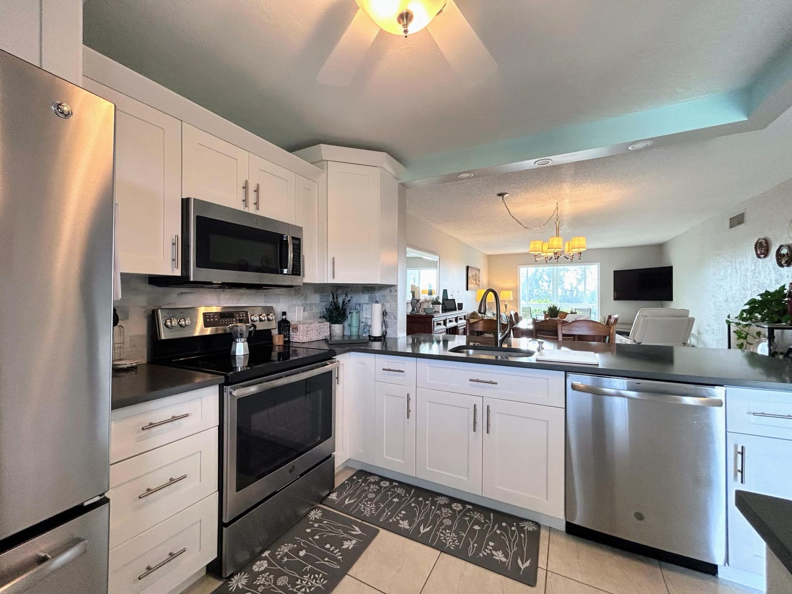 2520 NE 1st Court 408, Boynton Beach, FL 33435