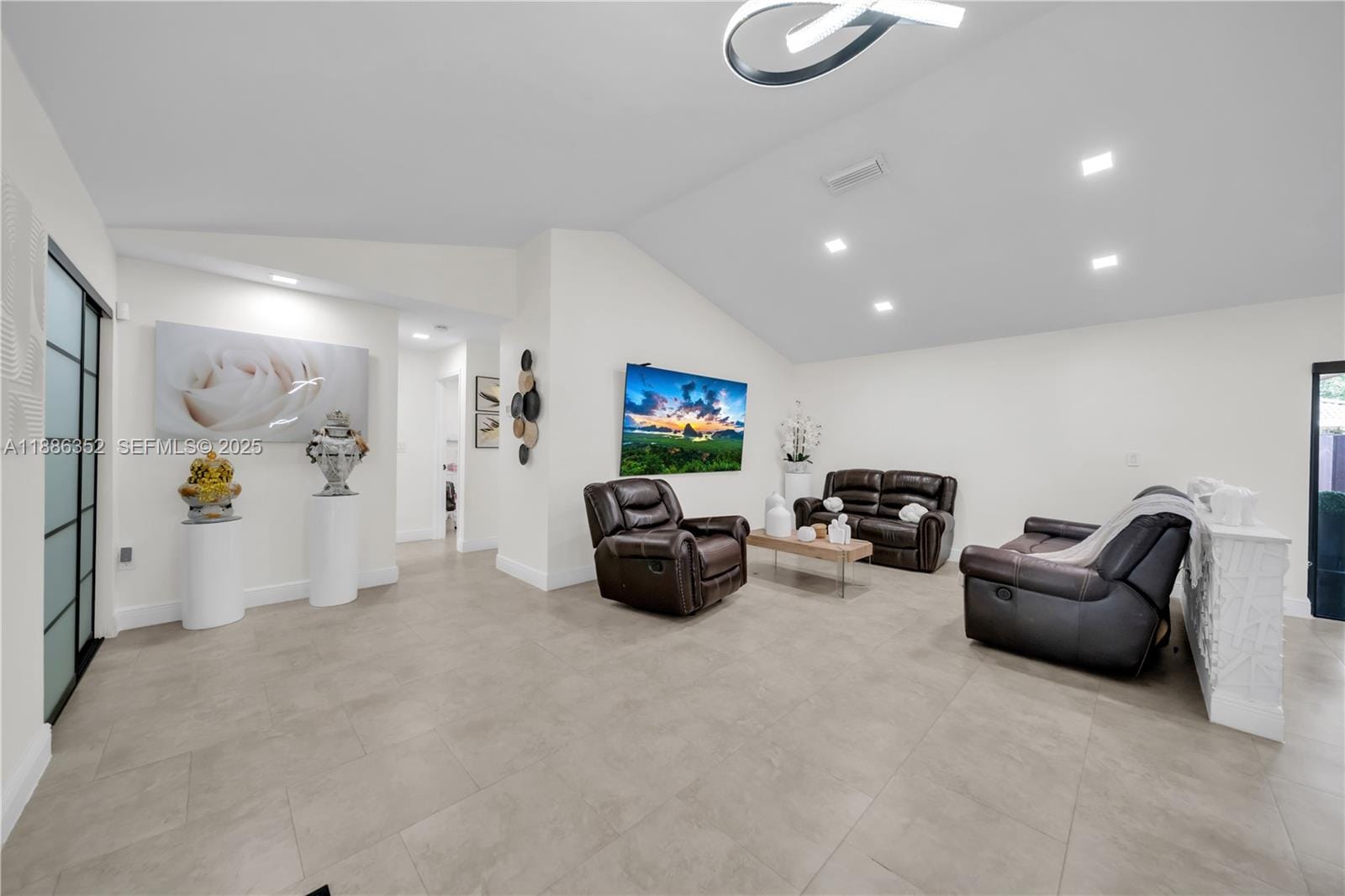 12475 SW 219th Street, Miami, FL 33170 photo 14