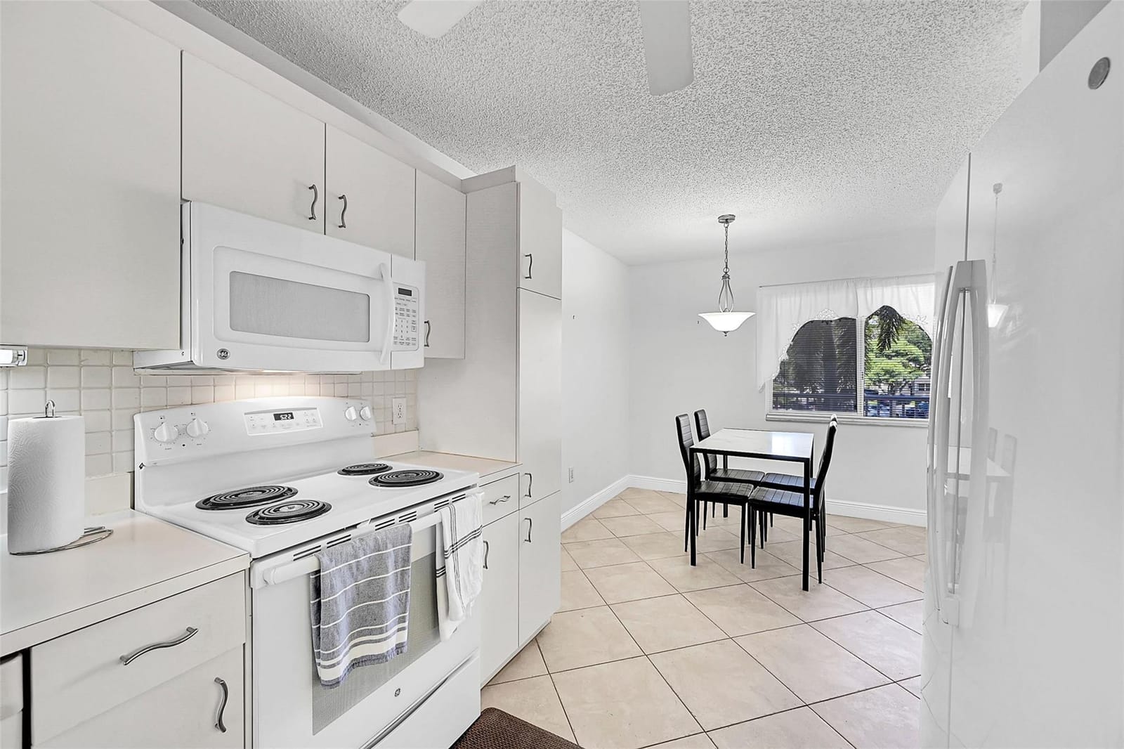 10133 NW 24th Place 205 — photo 3
