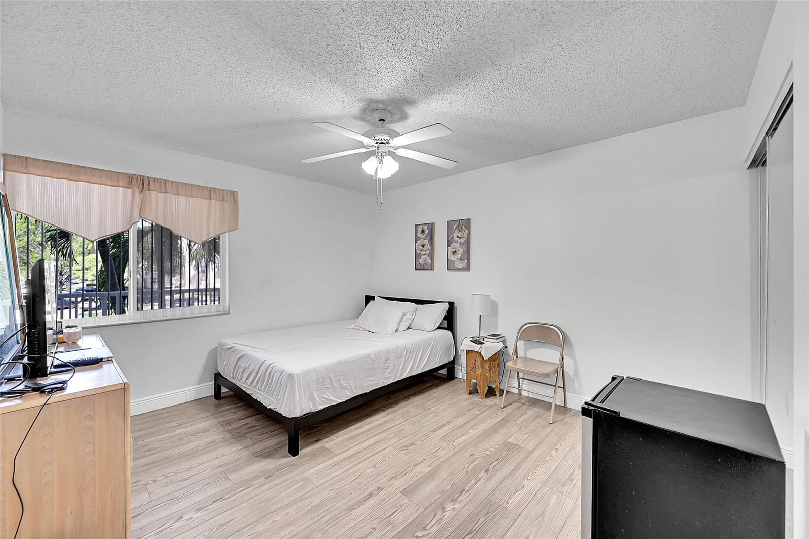 10133 NW 24th Place 205 — photo 7