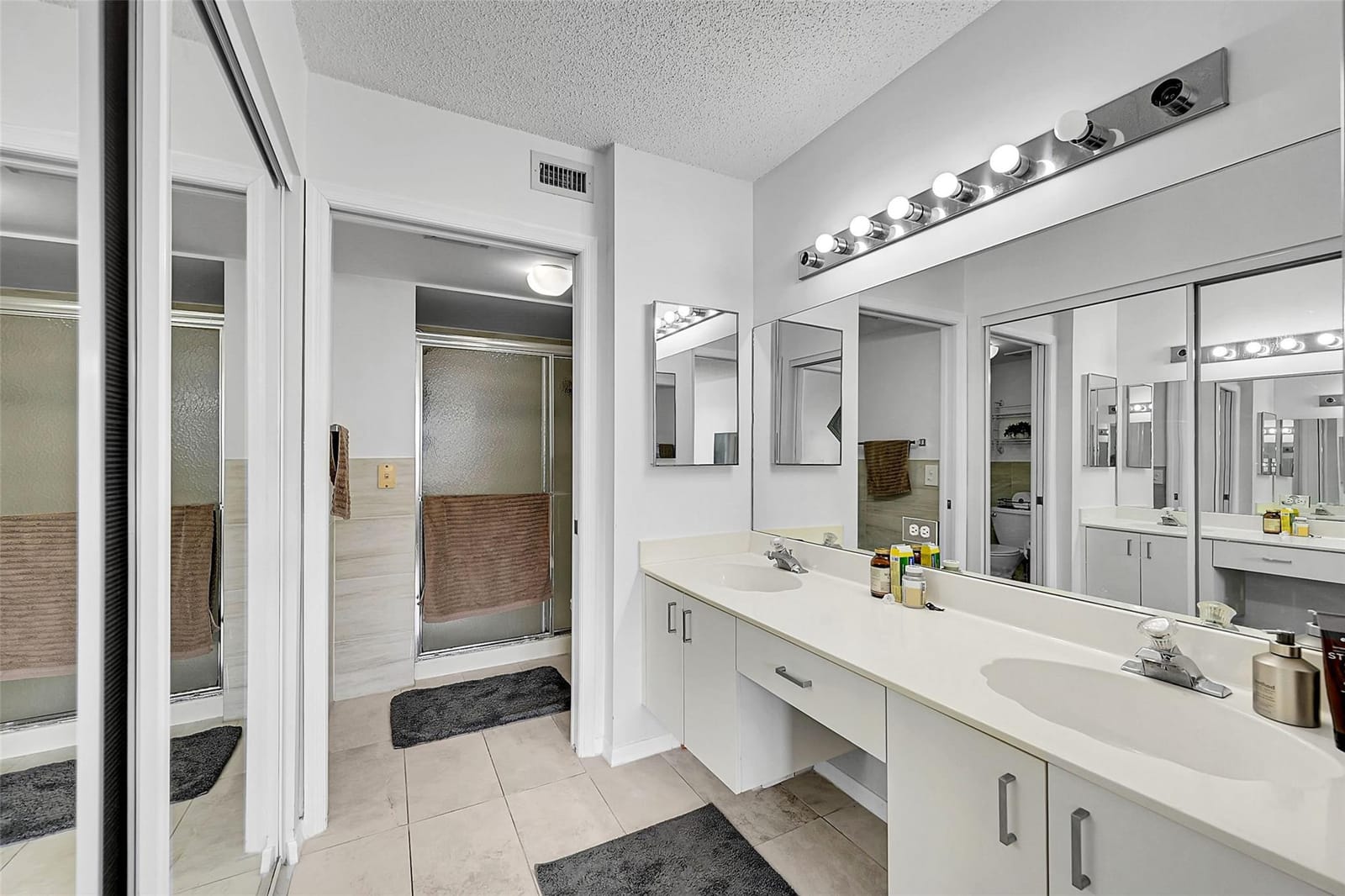 10133 NW 24th Place 205 — photo 9