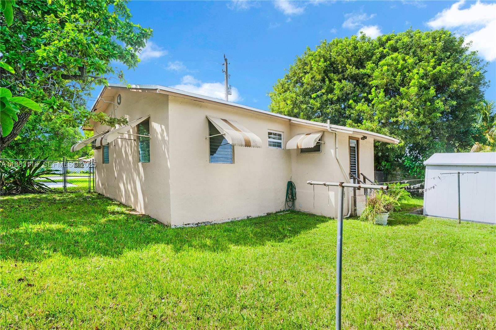 737 SW 8th Avenue, Hallandale Beach, FL 33009 photo 18