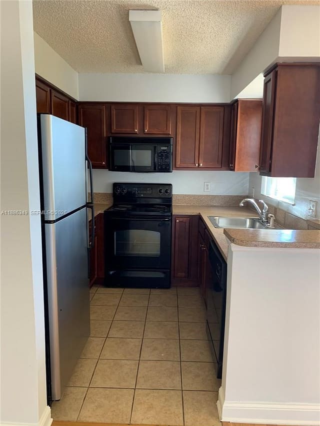 7650 Westwood Drive 519, sold in South Palm Place Condo, Tamarac, FL