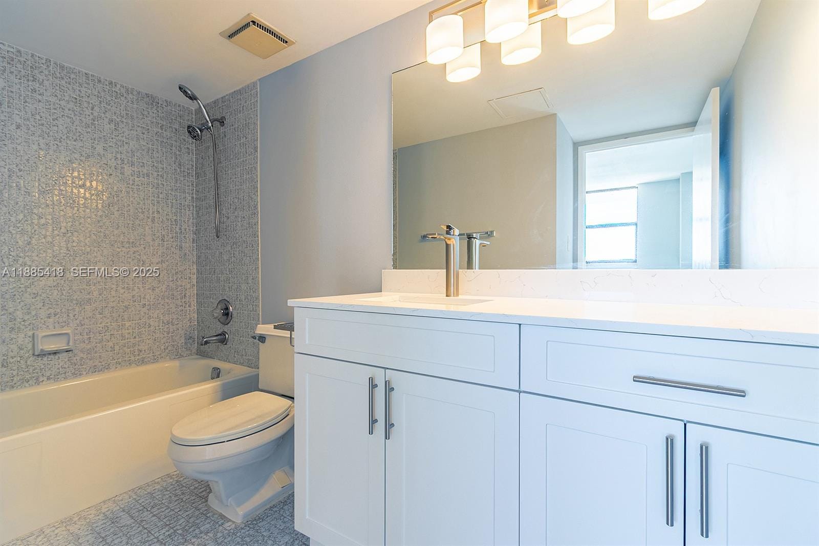 210 174th Street 2406, Sunny Isles Beach, FL 33160 photo 22