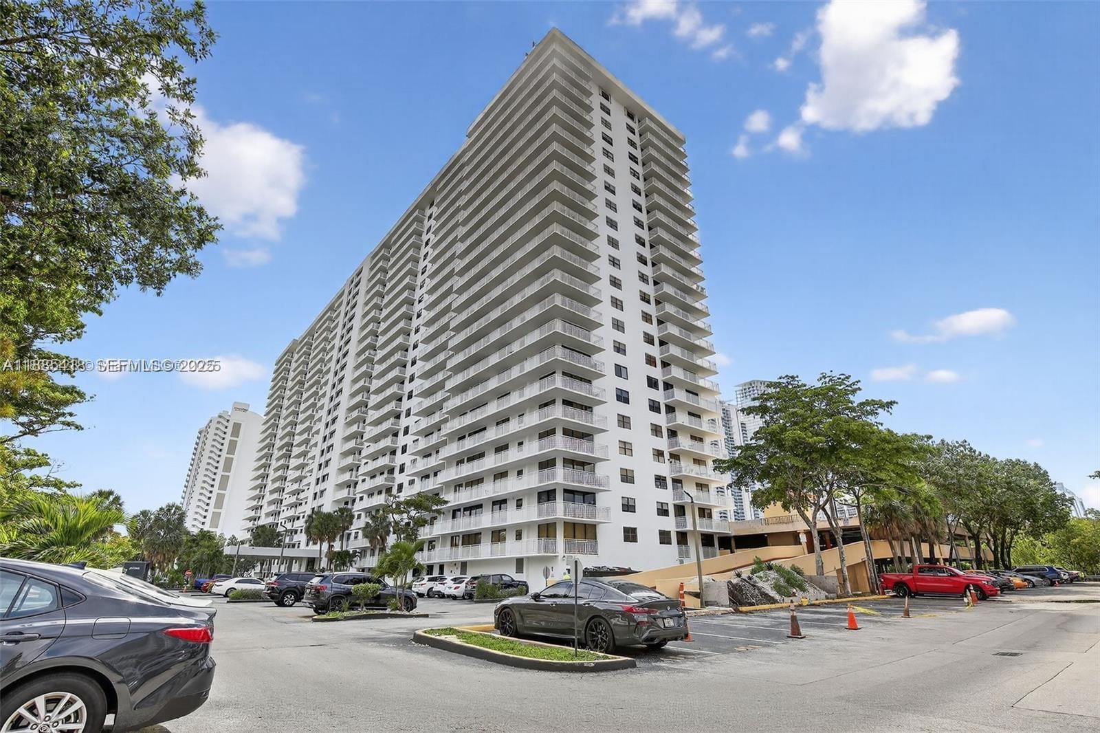 210 174th Street 2406, Sunny Isles Beach, FL 33160 photo 28