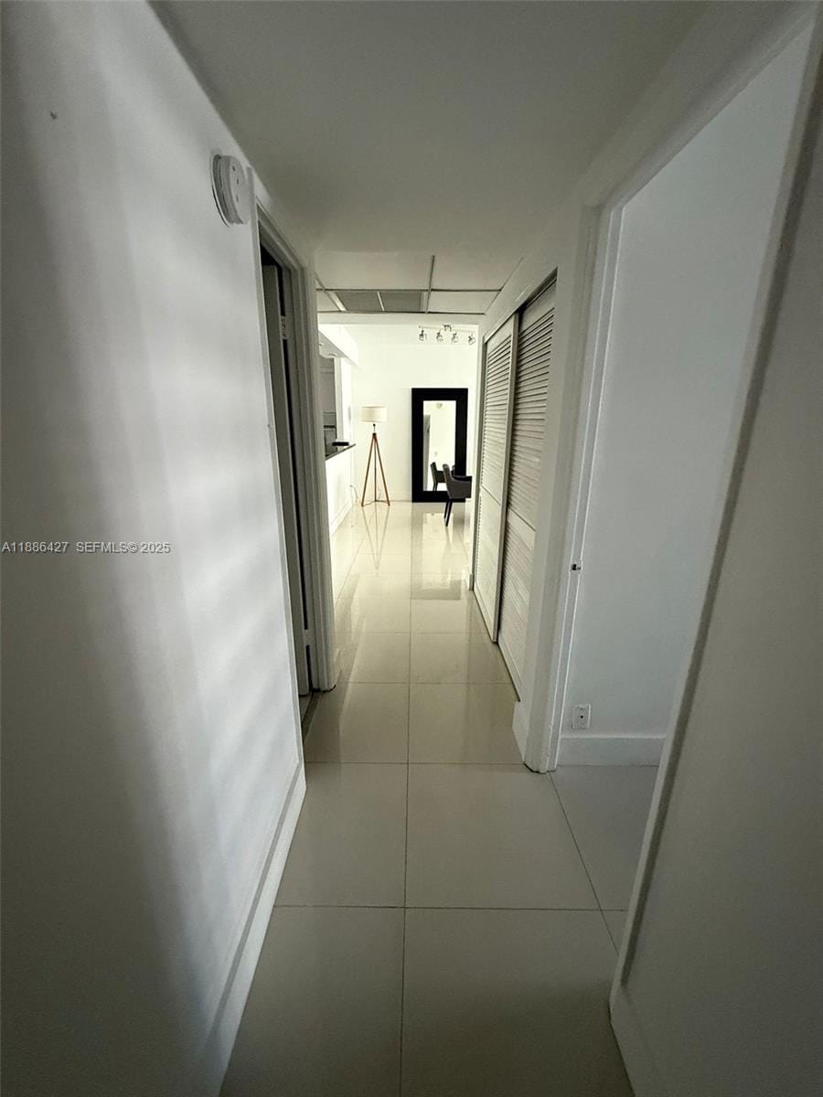 19370 Collins Avenue 904 — photo 12