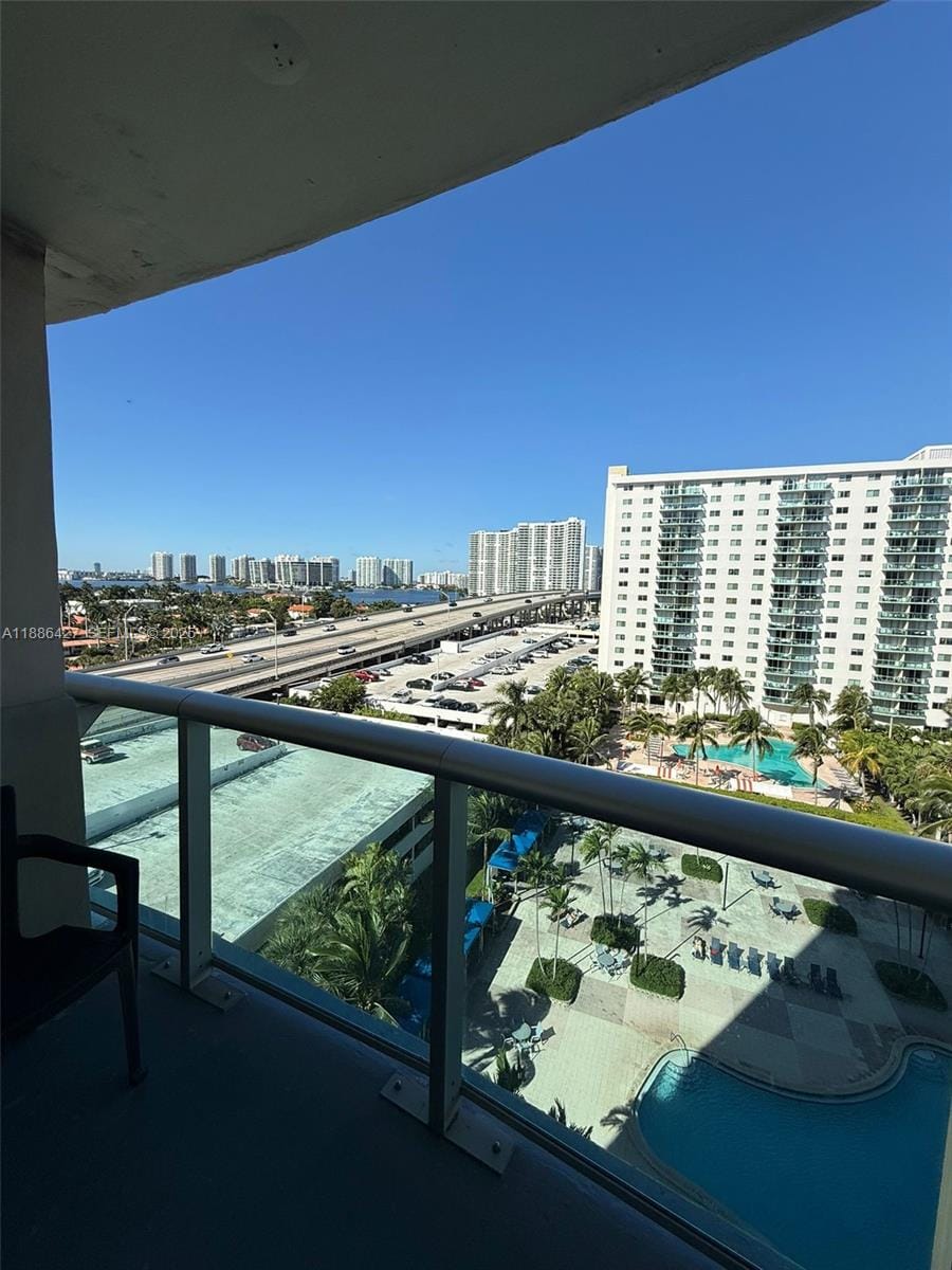 19370 Collins Avenue 904 — photo 3