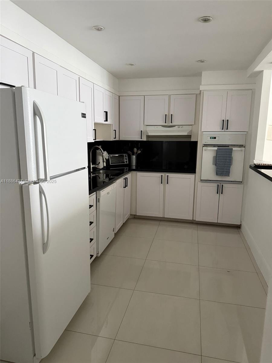 19370 Collins Avenue 904 — photo 6
