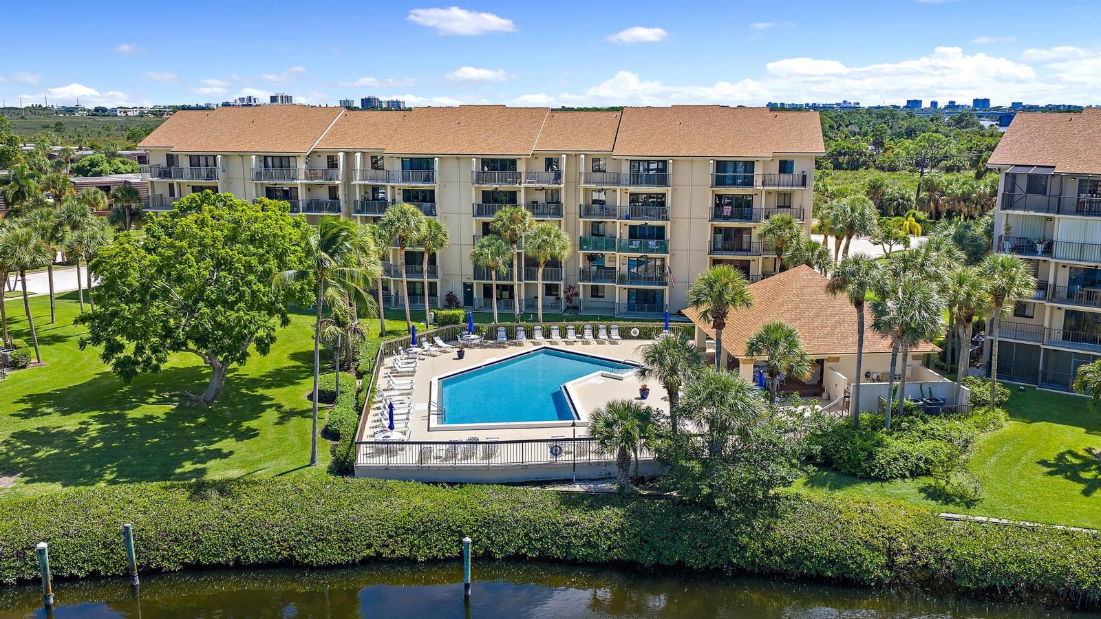 1201 Seafarer Circle E 205, Jupiter, FL 33477 photo 4