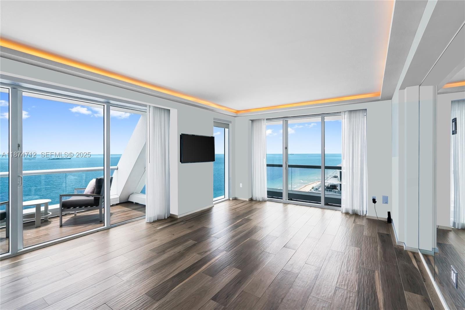 551 N Fort Lauderdale Beach Boulevard R2212, Fort Lauderdale, FL 33304 photo 2