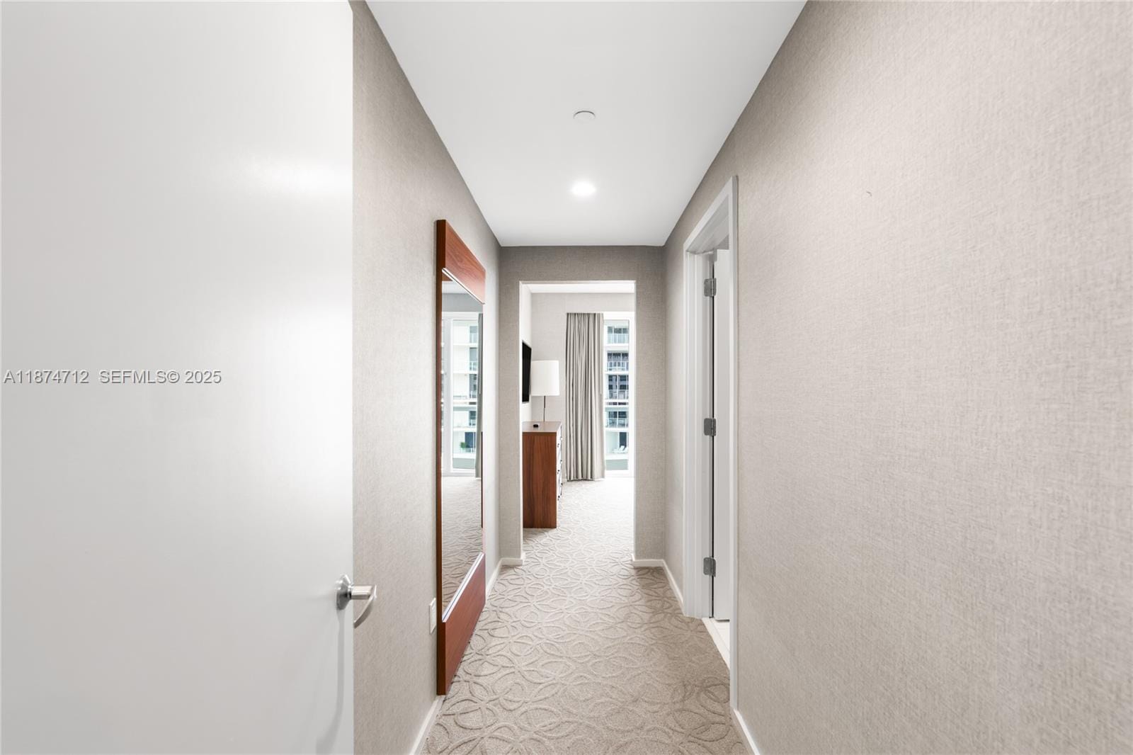 551 N Fort Lauderdale Beach Boulevard R2212, Fort Lauderdale, FL 33304 photo 12
