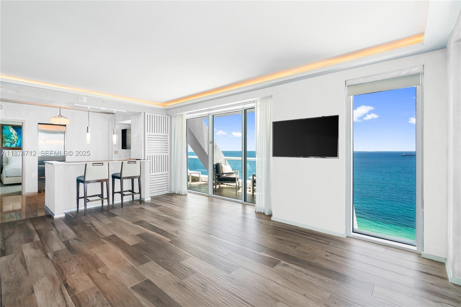 551 N Fort Lauderdale Beach Boulevard R2212, Fort Lauderdale, FL 33304 photo 3