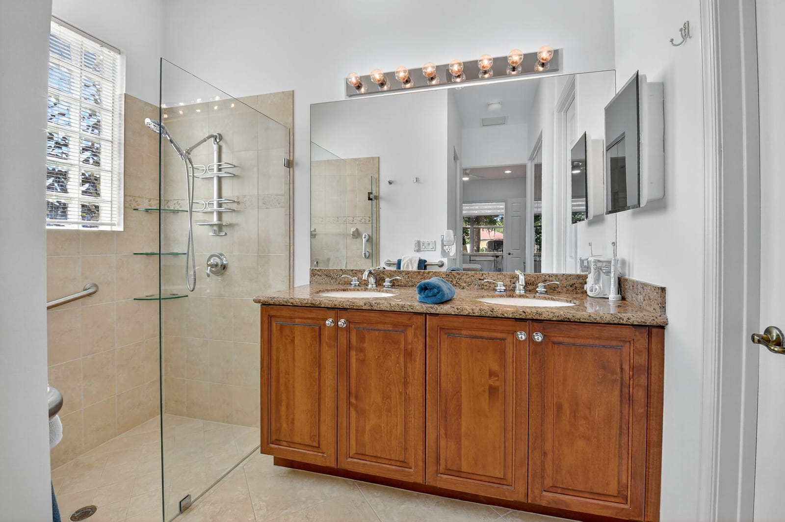 6881 Watertown Drive, Boynton Beach, FL 33437 photo 18