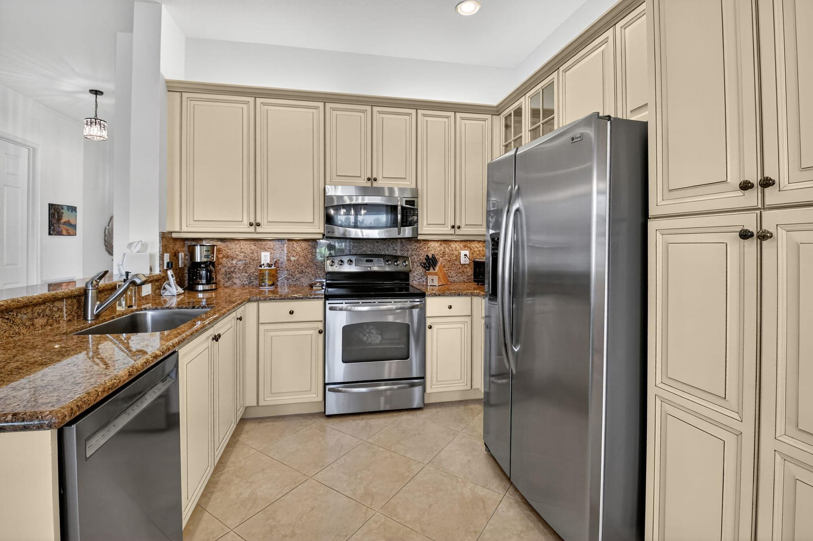 6881 Watertown Drive, Boynton Beach, FL 33437 photo 8