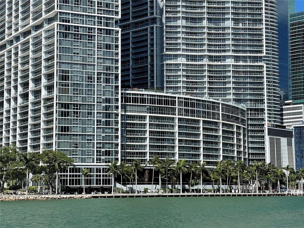 465 Brickell Avenue 2706 — photo 12